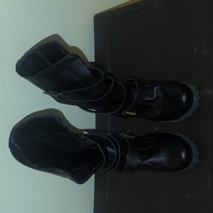 Women's 7.5 Black Bandit Boot Style